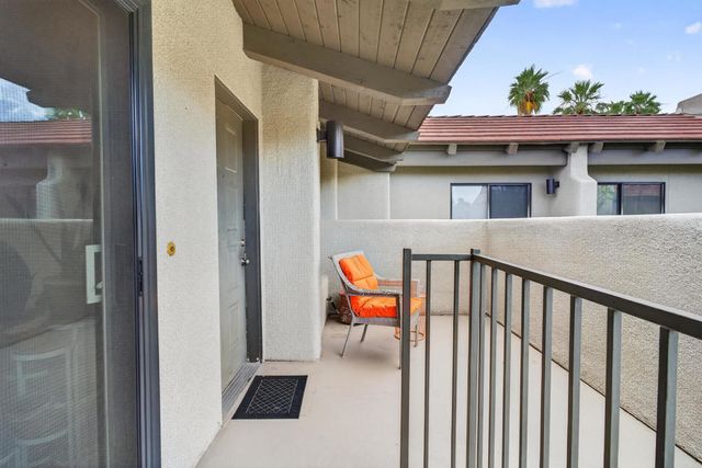 1150 E Amado Road 8c2, Palm Springs, CA 92262