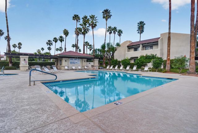 1150 E Amado Road 8c2, Palm Springs, CA 92262