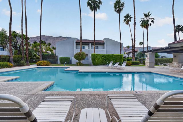 1150 E Amado Road 8c2, Palm Springs, CA 92262