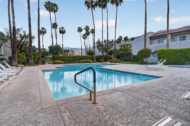 1150 E Amado Road 8c2, Palm Springs, CA 92262