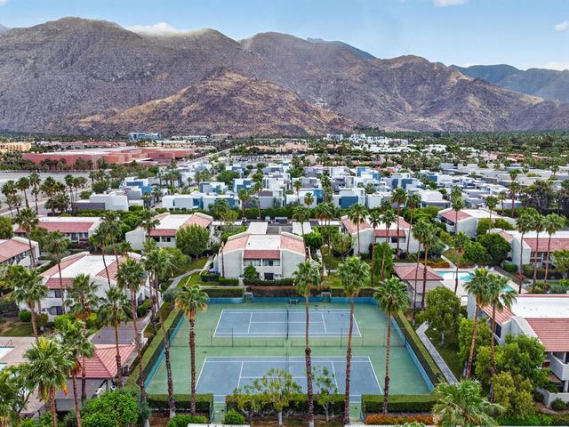 1150 E Amado Road 8c2, Palm Springs, CA 92262