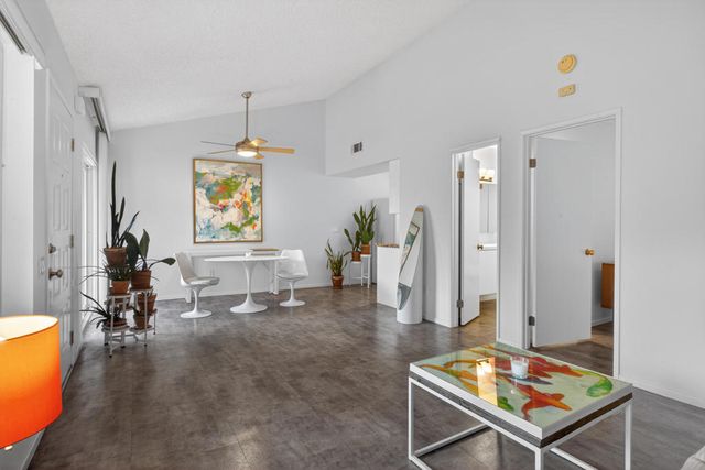 1150 E Amado Road 8c2, Palm Springs, CA 92262