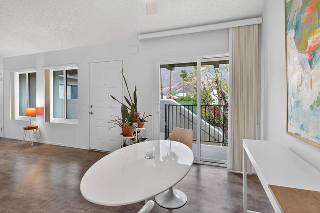 1150 E Amado Road 8c2, Palm Springs, CA 92262