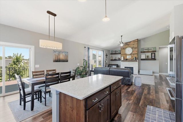 12126 ELMWOOD Drive, Bennington, NE 68007