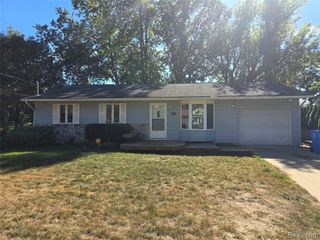 1855 Luneta Court, Commerce Twp, MI 48382