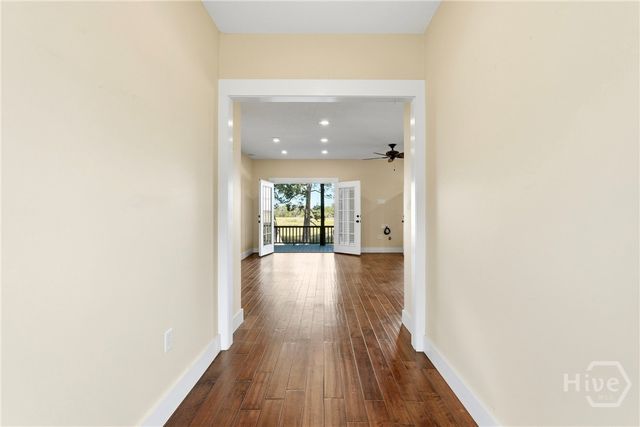 1261 Otter Slide Loop NE, Townsend, GA 31305