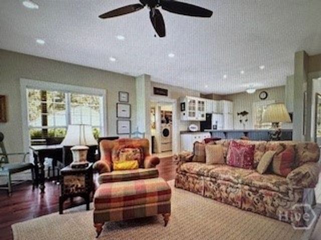 1261 Otter Slide Loop NE, Townsend, GA 31305