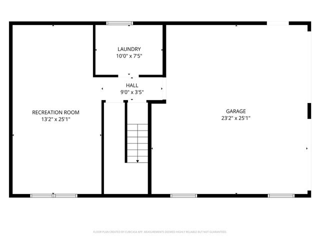 702 Fernwood Drive NE, Cedar Rapids, IA 52402