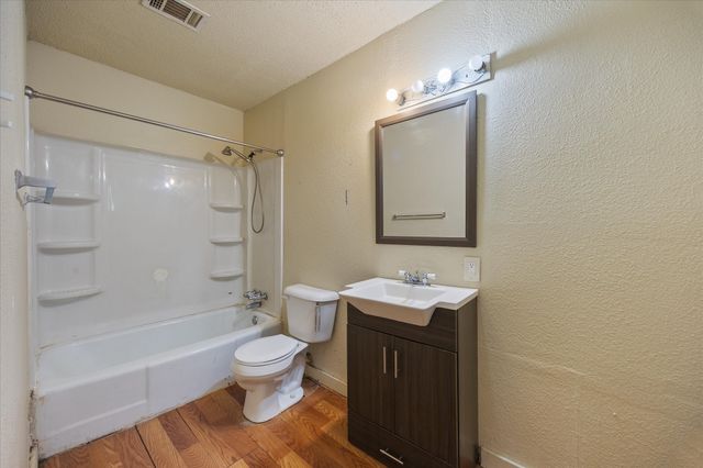 1404 Tremont Street, Greenville, TX 75401