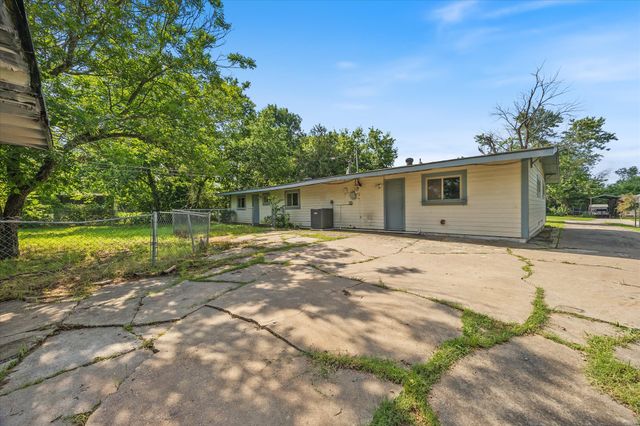 1404 Tremont Street, Greenville, TX 75401