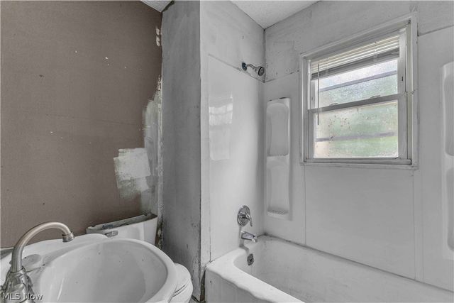 1936 Tait Street, Lorain, OH 44053