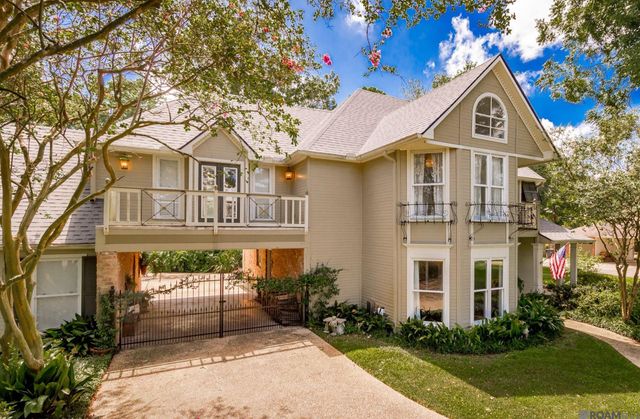 2934 Dakin Ave, Baton Rouge, LA 70820