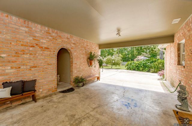 2934 Dakin Ave, Baton Rouge, LA 70820