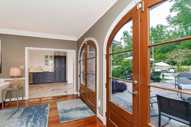 2934 Dakin Ave, Baton Rouge, LA 70820