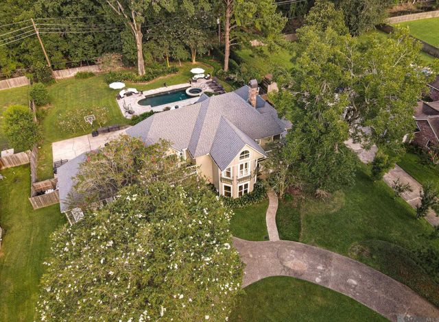 2934 Dakin Ave, Baton Rouge, LA 70820