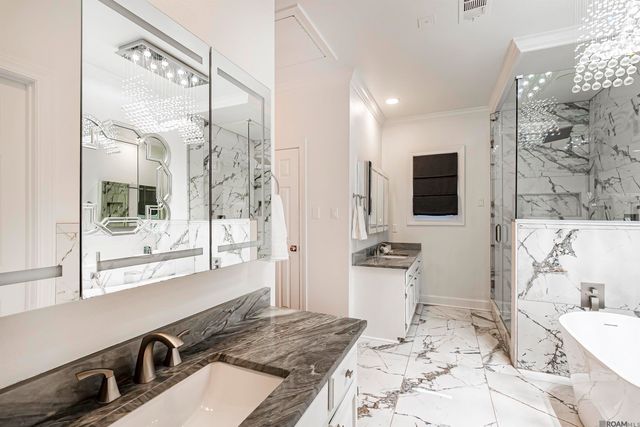 2934 Dakin Ave, Baton Rouge, LA 70820