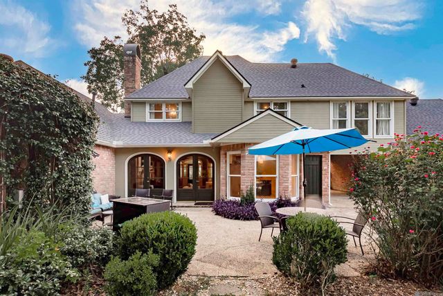 2934 Dakin Ave, Baton Rouge, LA 70820