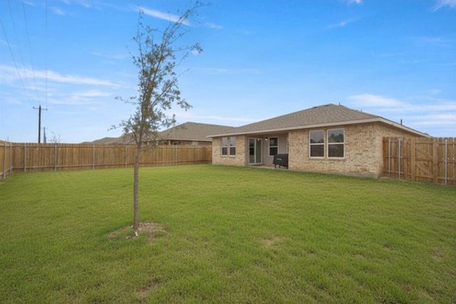 513 Jameson Street, Springtown, TX 76082