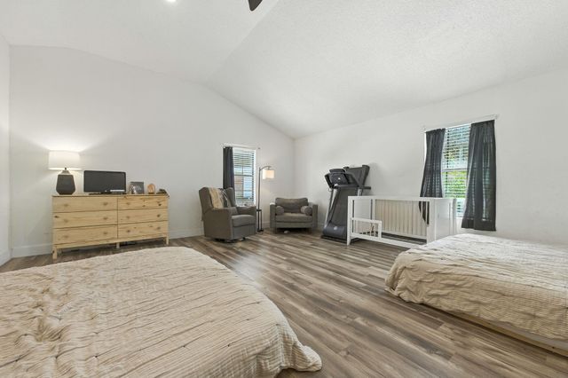3774 Laird Road, Crestview, FL 32539