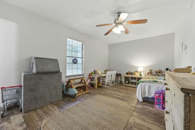 3774 Laird Road, Crestview, FL 32539