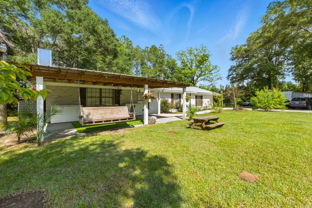 3774 Laird Road, Crestview, FL 32539