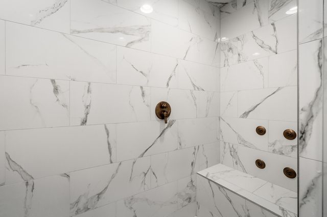 3030 Liverpool Dr, Thompsons Station, TN 37179