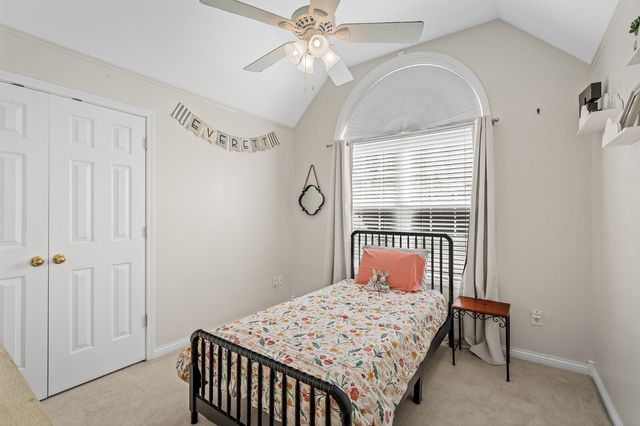 3030 Liverpool Dr, Thompsons Station, TN 37179