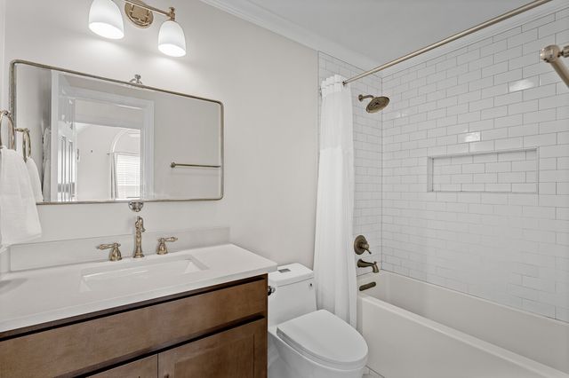 3030 Liverpool Dr, Thompsons Station, TN 37179