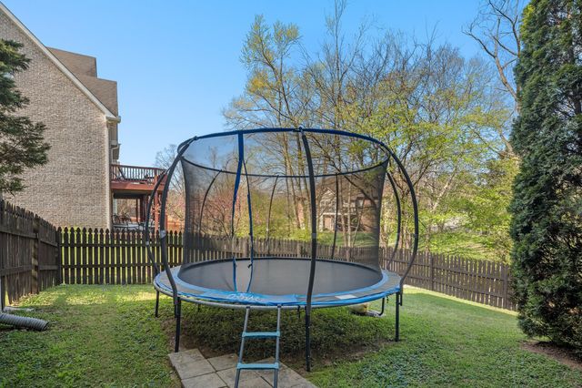 3030 Liverpool Dr, Thompsons Station, TN 37179