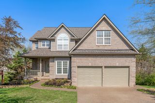 3030 Liverpool Dr, Thompsons Station, TN 37179