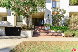 11755 Montana Avenue 205, Los Angeles, CA 90049