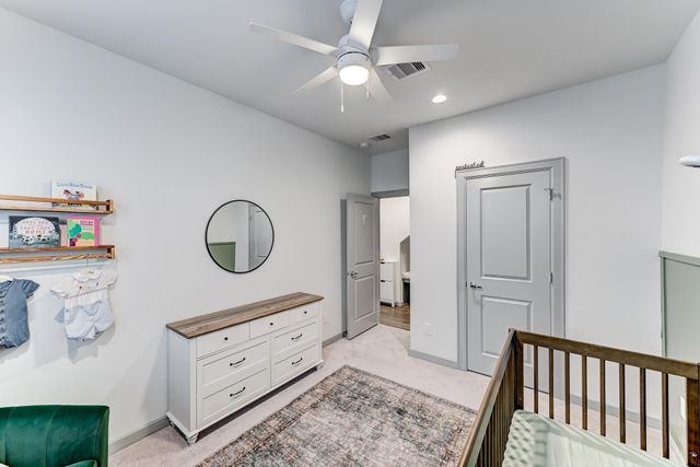 737 N Emile Street, Houston, TX 77020