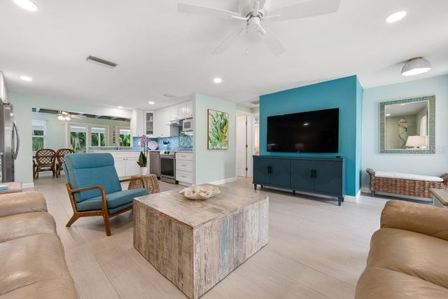 406 BAY PALMS DRIVE, Holmes Beach, FL 34217