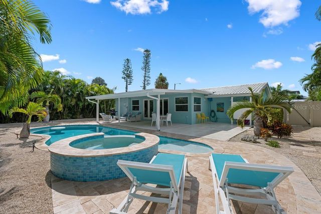 406 BAY PALMS DRIVE, Holmes Beach, FL 34217