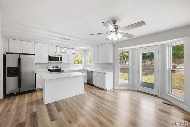 1014 Wake Court, Wentzville, MO 63385