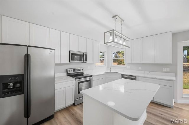 1014 Wake Court, Wentzville, MO 63385