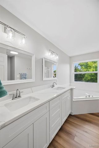 1014 Wake Court, Wentzville, MO 63385