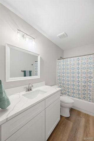 1014 Wake Court, Wentzville, MO 63385