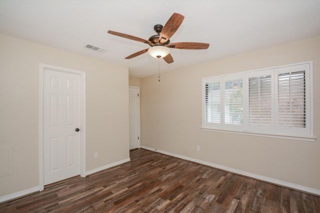 12518 Dolgo Drive, Cypress, TX 77429