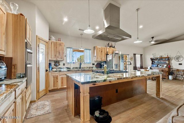 24720 N RJ Way, Paulden, AZ 86334