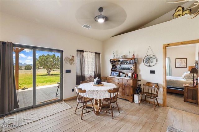 24720 N RJ Way, Paulden, AZ 86334