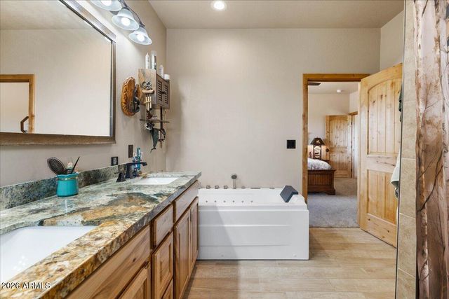 24720 N RJ Way, Paulden, AZ 86334