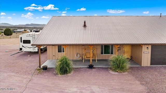 24720 N RJ Way, Paulden, AZ 86334