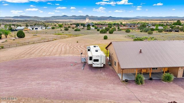 24720 N RJ Way, Paulden, AZ 86334