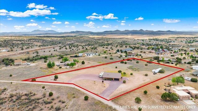 24720 N RJ Way, Paulden, AZ 86334