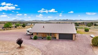 24720 N RJ Way, Paulden, AZ 86334