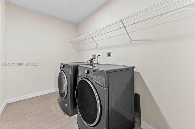 361 SW Thornhill Drive, Port St. Lucie, Port St Lucie, FL 34984