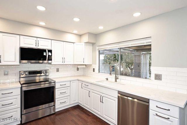 30415 N 41st Place, Cave Creek, AZ 85331