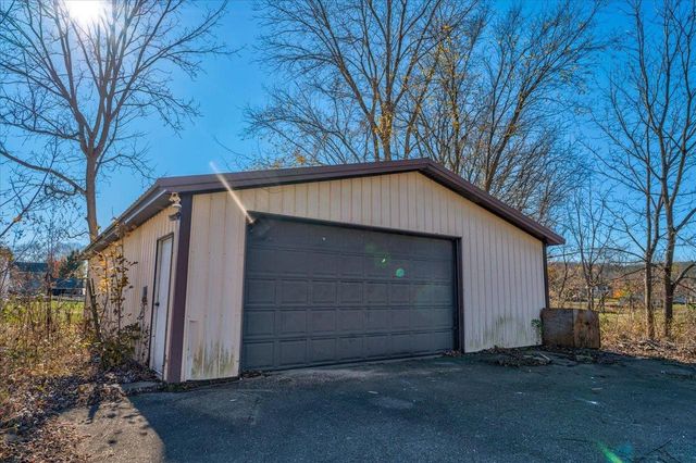 1328 Blue Mounds Street, Black Earth, WI 53515