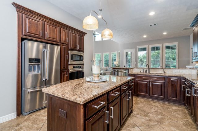 16814 E Caramel Apple Trail, Cypress, TX 77433